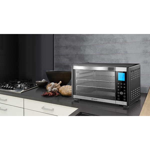 Emerson Radio Corp. 1 Cu. Ft 6 Slice Convection and Rotisserie Digital